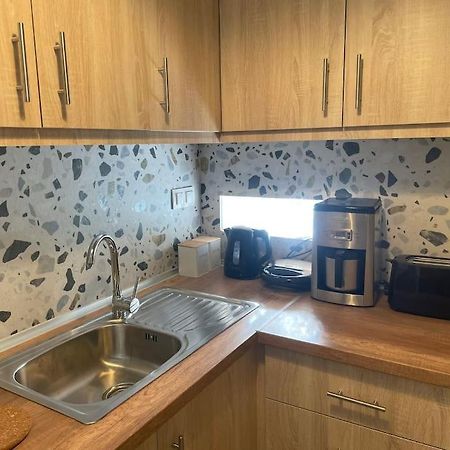 Αrchontiko Theofilou Apartment เทสซาโลนิกิ ภายนอก รูปภาพ